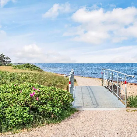 Four-bedroom In Tarm 3 Hemmet
