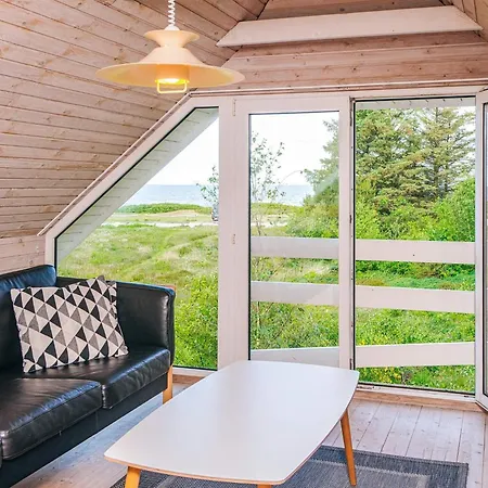 Four-bedroom In Tarm 3 Hemmet