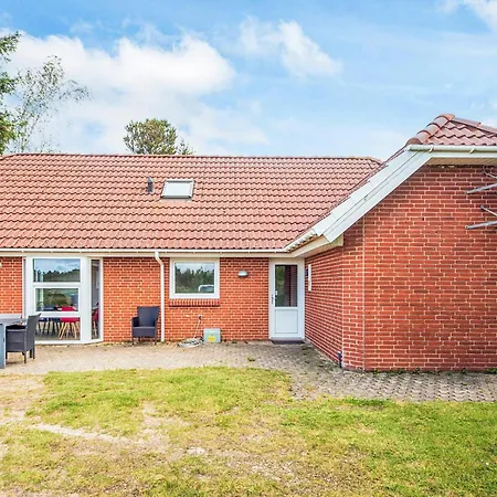 Four-bedroom In Tarm 3 Σπίτι διακοπών *