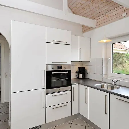Four-bedroom In Tarm 3 Hemmet