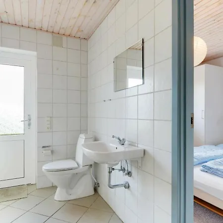Four-bedroom In Tarm 3 Hemmet